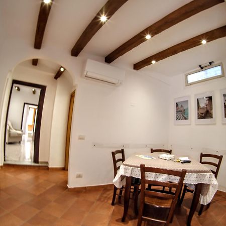 Apartamento Loft The Balcony In Sorrento Centre Exterior foto