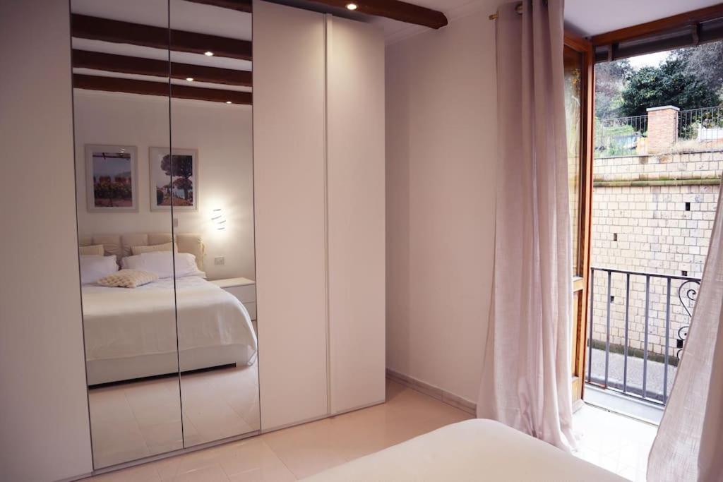 Apartamento Loft The Balcony In Sorrento Centre Exterior foto
